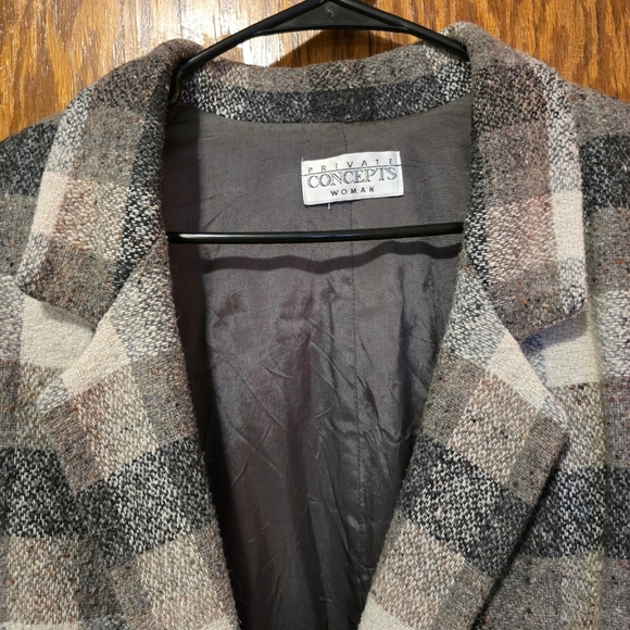 PRIVATE CONCEPTS WOMAN Plaid Neutral Blazer with Button Closure Wool Blend XL - Picture 10 of 17